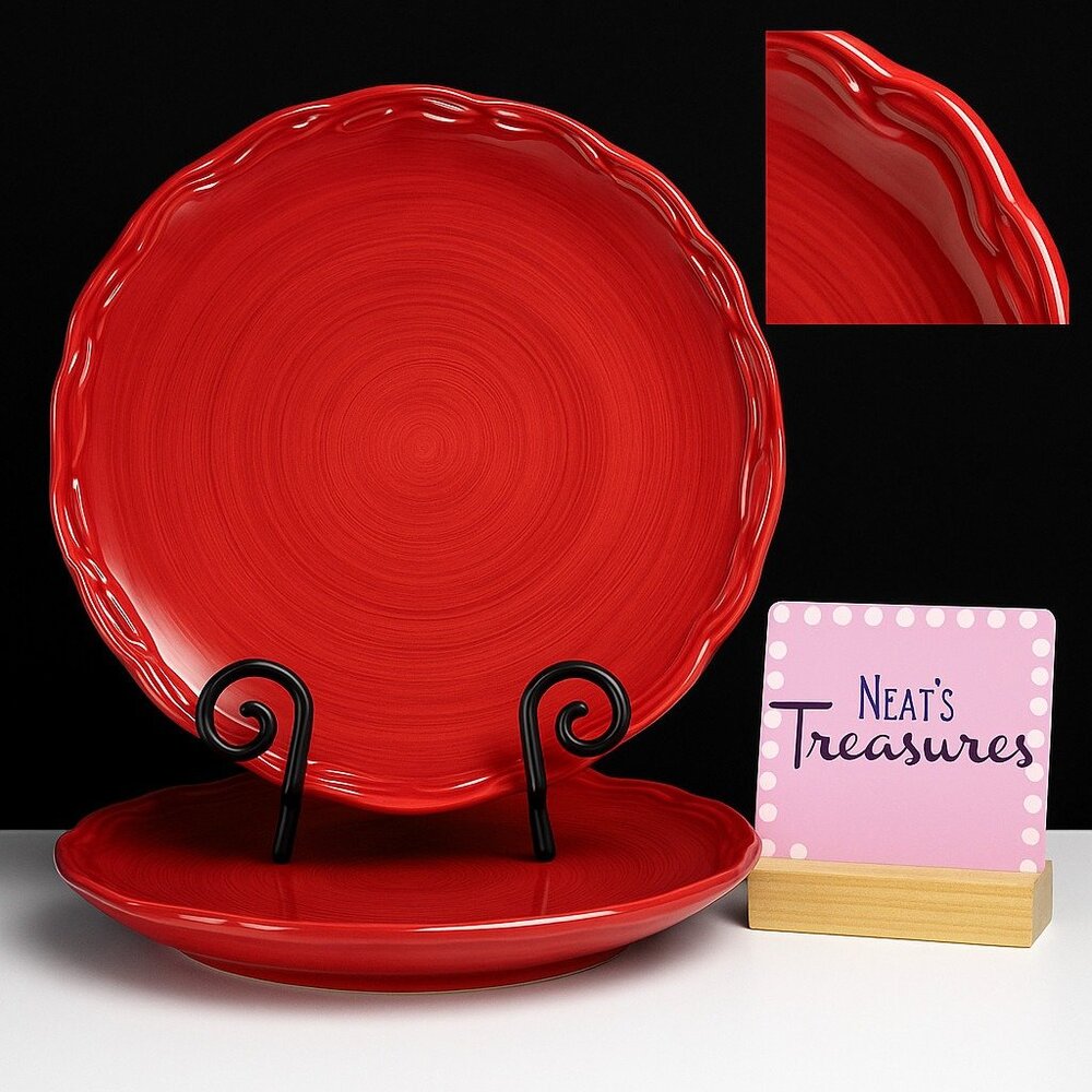 Tracy Porter THE OCTAVIA HILL COLLECTION Solid Red Embossed Dinner Plates Set 2